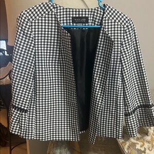 Black Label Women's Black and White Checkered Jacket